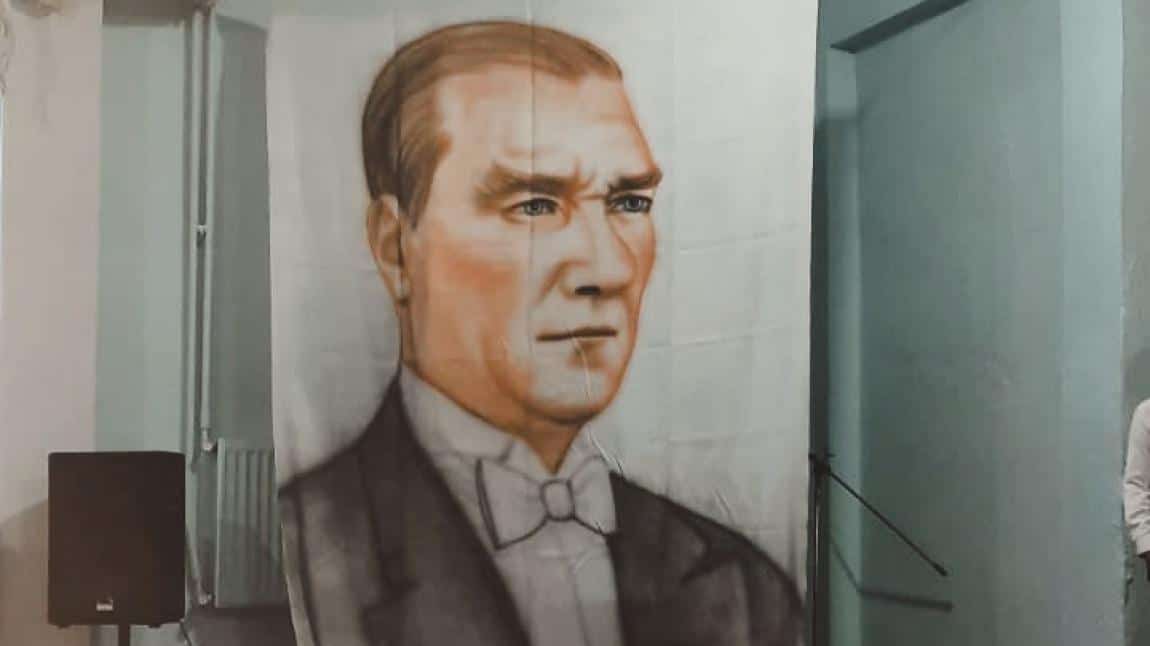 Ulu Önder Mustafa Kemal Atatürk 'ü saygı, minnet ve rahmetle anıyoruz.